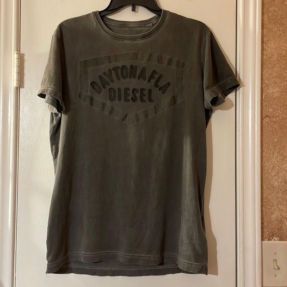 Men’s Diesel shirt